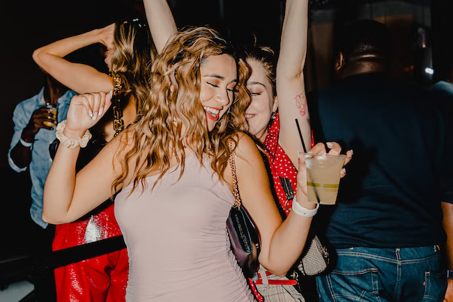 bar-hopping rides